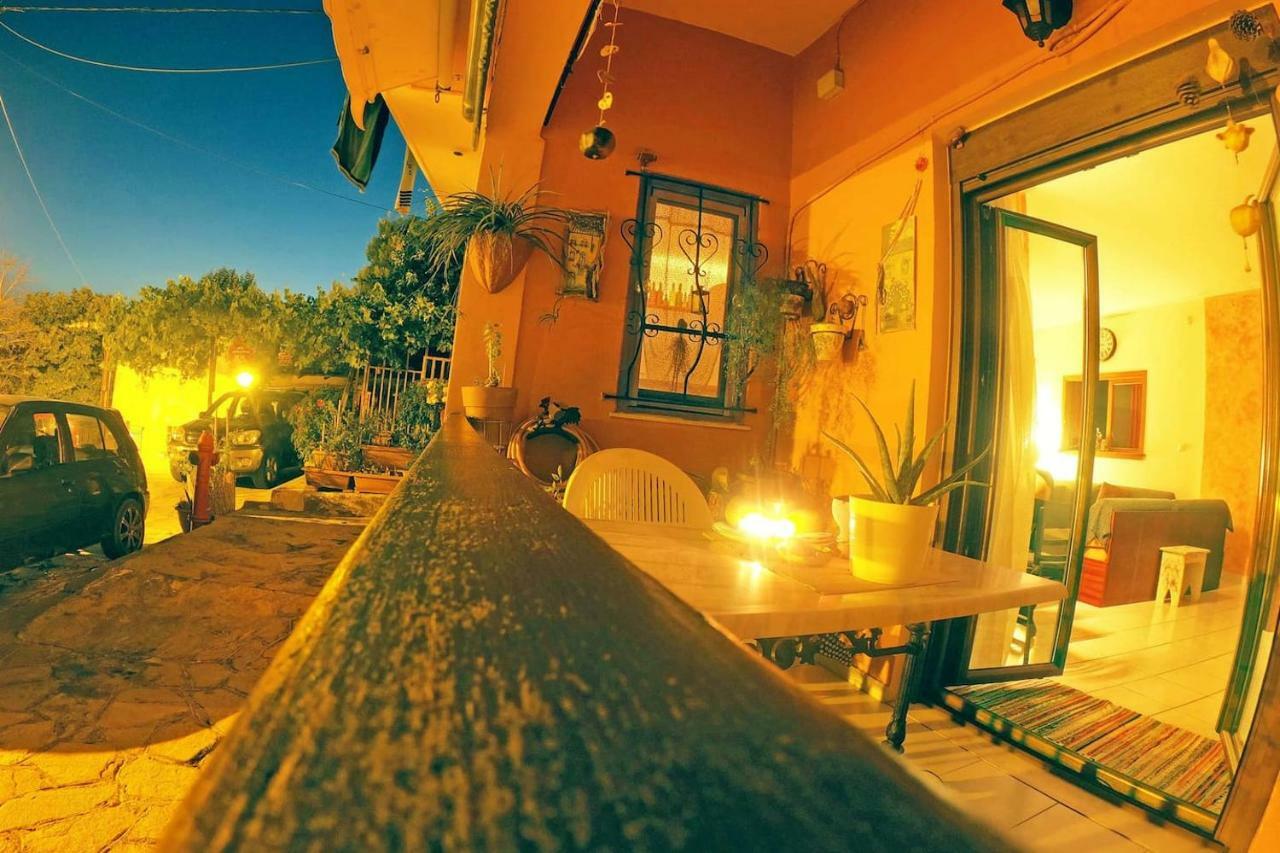 Victoria'S Apartment Tesalonika Bagian luar foto